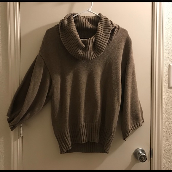 JEANNE PIERRE Sweaters - Jeanne Pierre XL slouch neck sweater